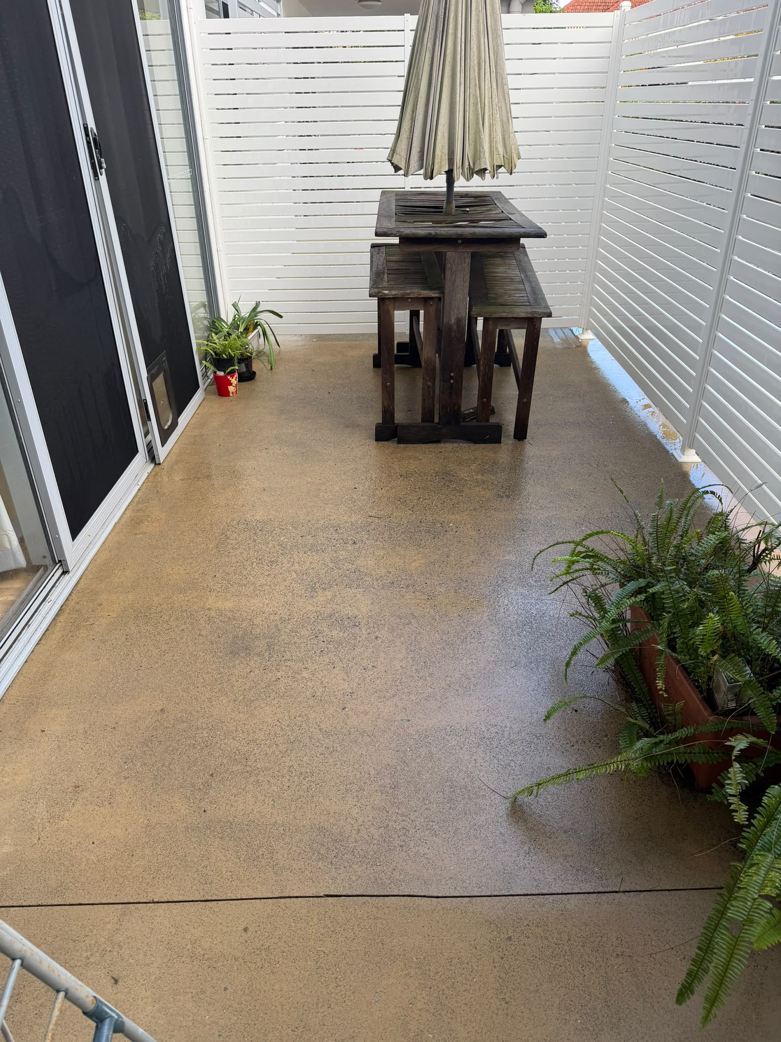 After pressure washing - Brick and concrete surfaces refreshed with controlled pressure cleaning