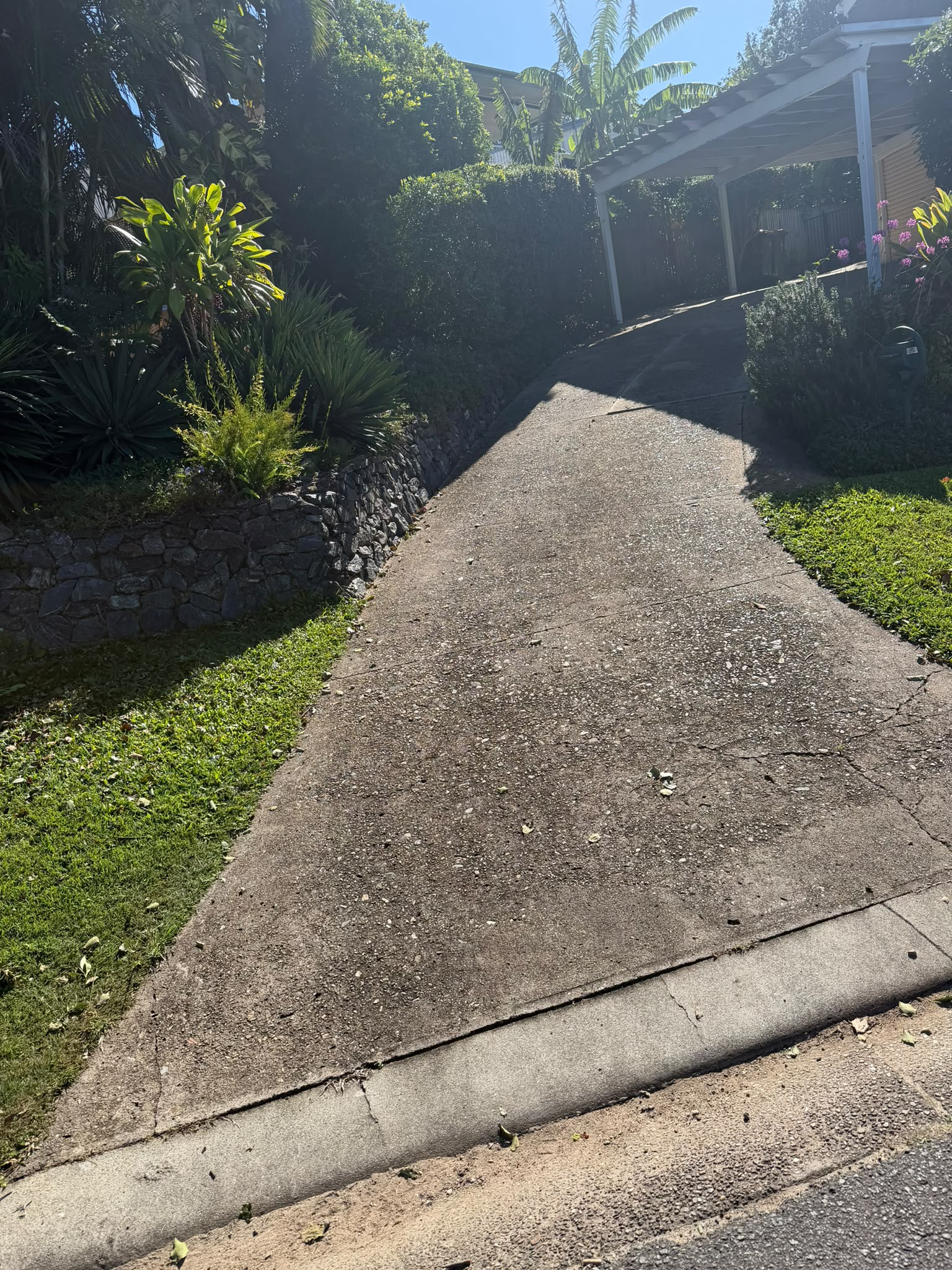 Before driveways - Driveway clean with surface grime and staining removed